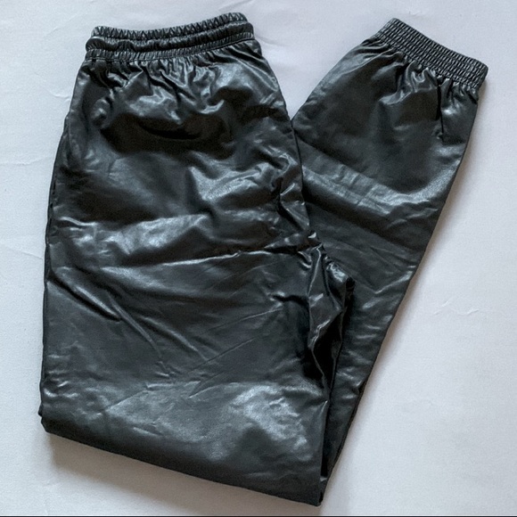 Zara Faux Leather Pants - Picture 2 of 3